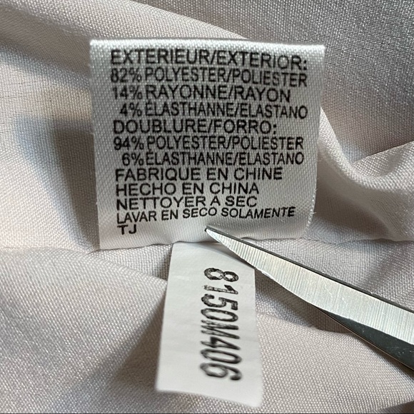 💕HP💕 Tahari ASL Tan Sleeveless Sheath Dress
Size 4 - Picture 15 of 16